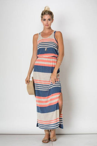 MAXI DRESS W/ SLIT