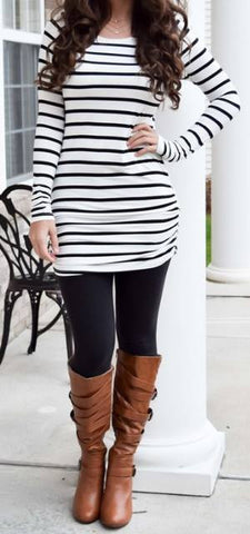 BLACK AND WHITE STRIPED LONG SLEEVES TUNIC TOP